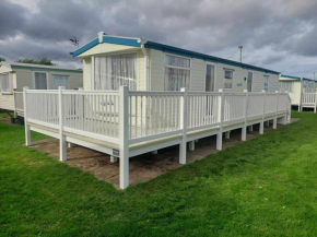 8 BERTH CARAVAN TP49 ON THE GOLDEN PALM CHAPEL ST LEONARDS